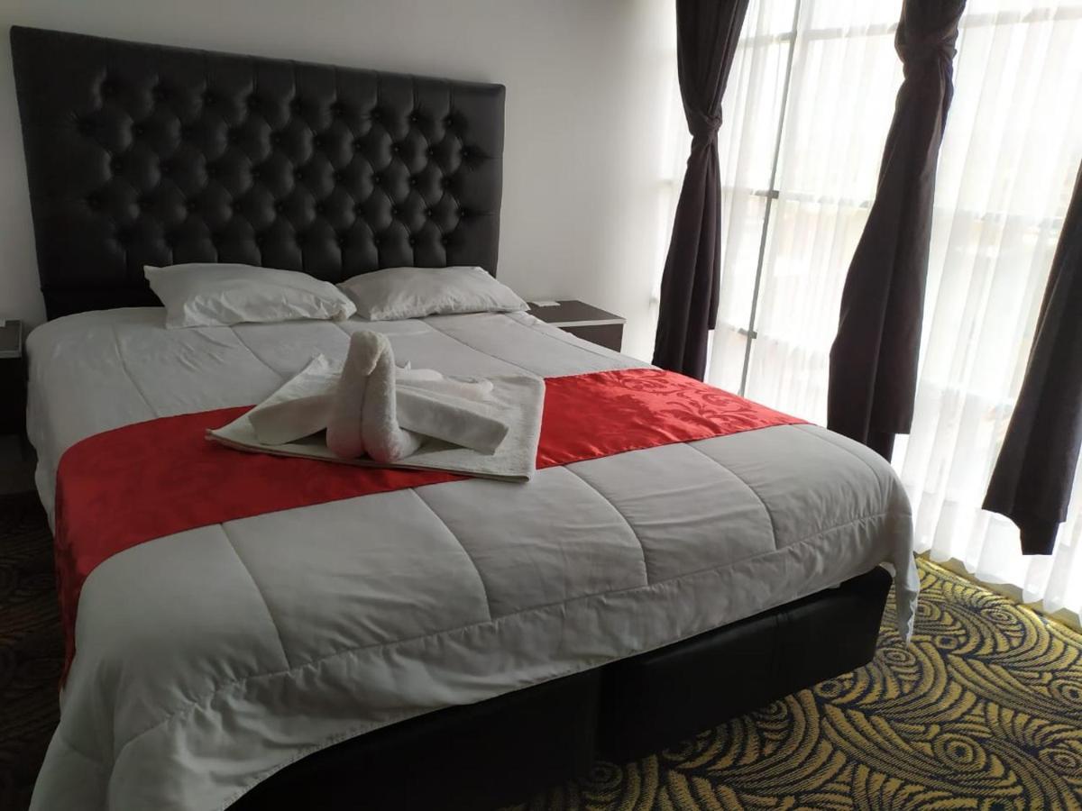 Hotel Alexander Ла-Пас Екстер'єр фото