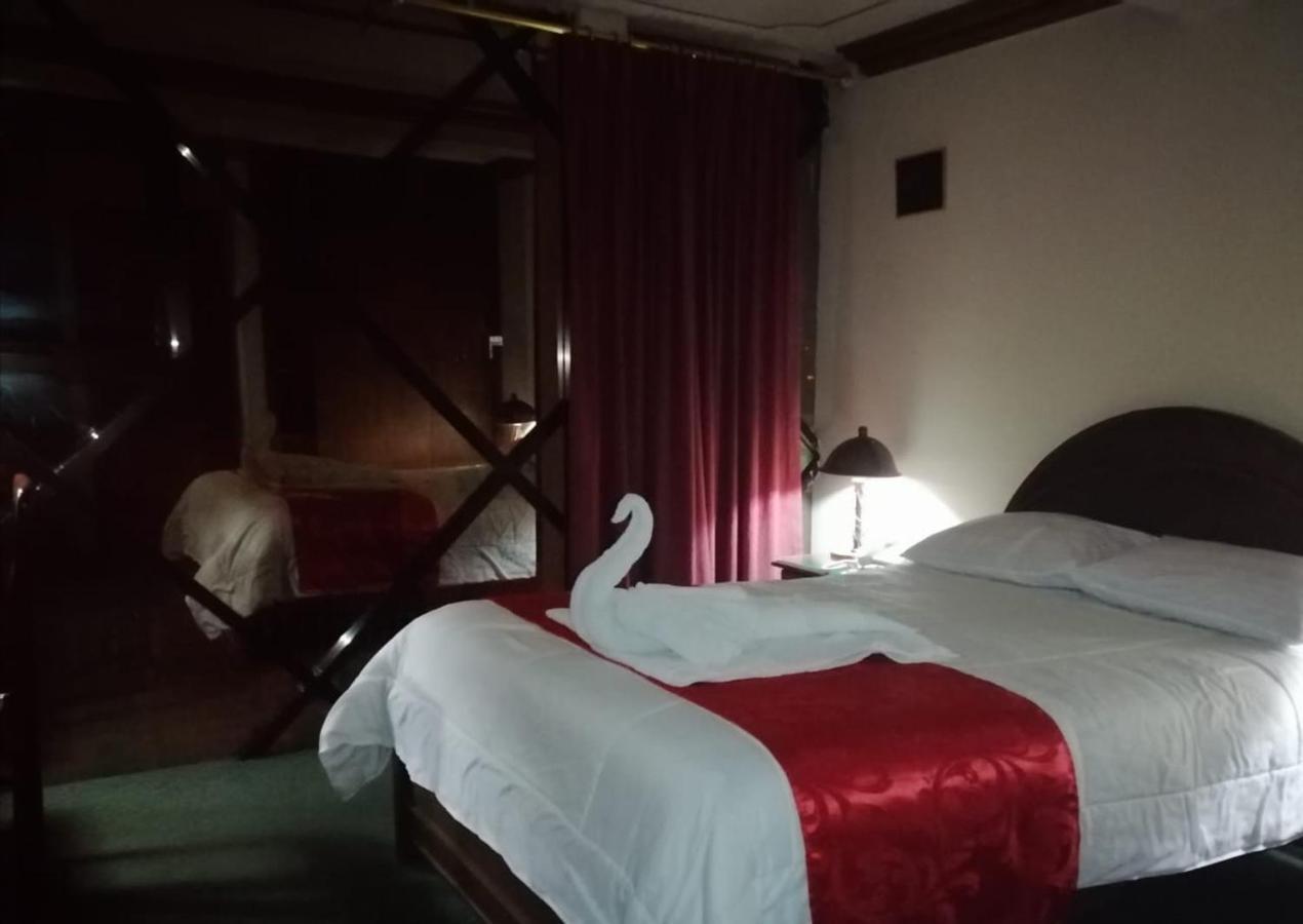 Hotel Alexander Ла-Пас Екстер'єр фото